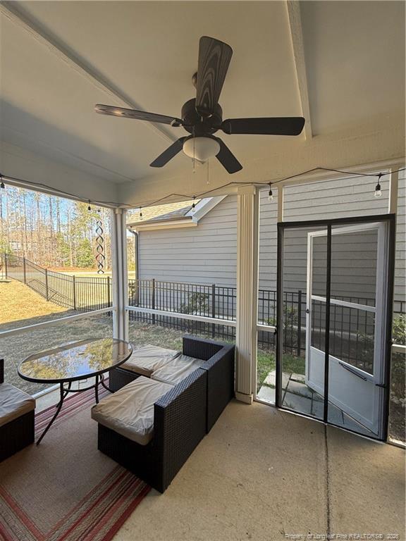 Building Photo - 150 Spruce Holw Cir