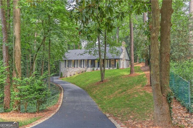 Primary Photo - 4540 Club Valley Dr NE