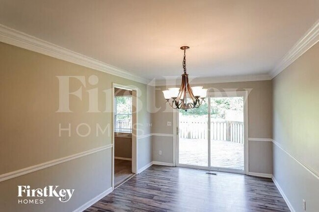 Building Photo - 1521 Cedargate Cir