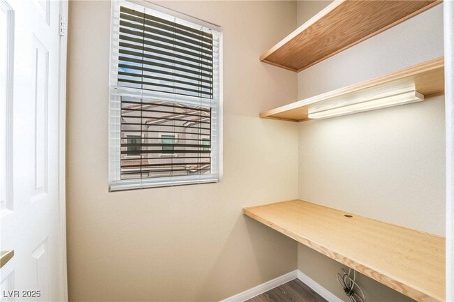 Building Photo - 10001 Peace Way