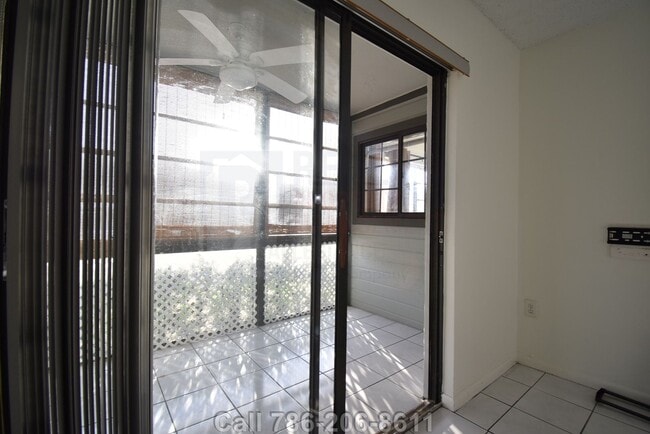 Building Photo - Prime Rental: Spacious 2-Bed, 2-Bath In Carmel Lakes Gated Community