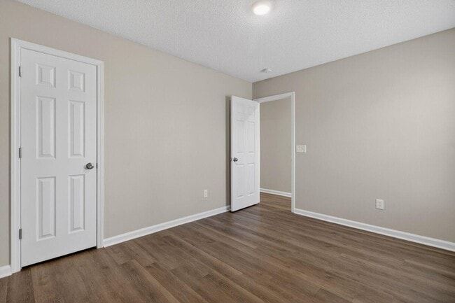 Building Photo - Hunters Bend Haven