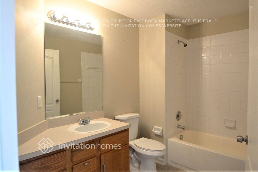 Building Photo - 2210 Shelbourne Ct