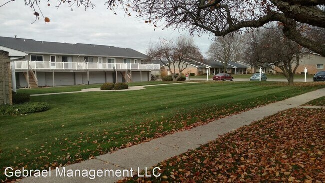 Building Photo - 1144 Normandy Terrace Dr