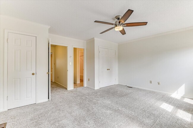 Building Photo - 407 Folkstone Cir