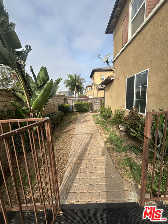 Building Photo - 3630 Medici Ln