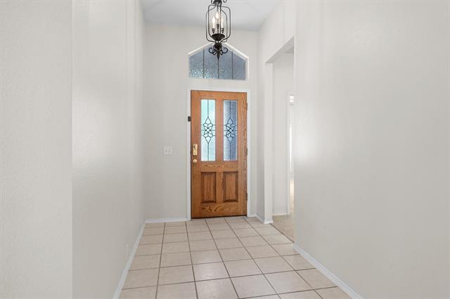 Building Photo - 6604 Hayling Way