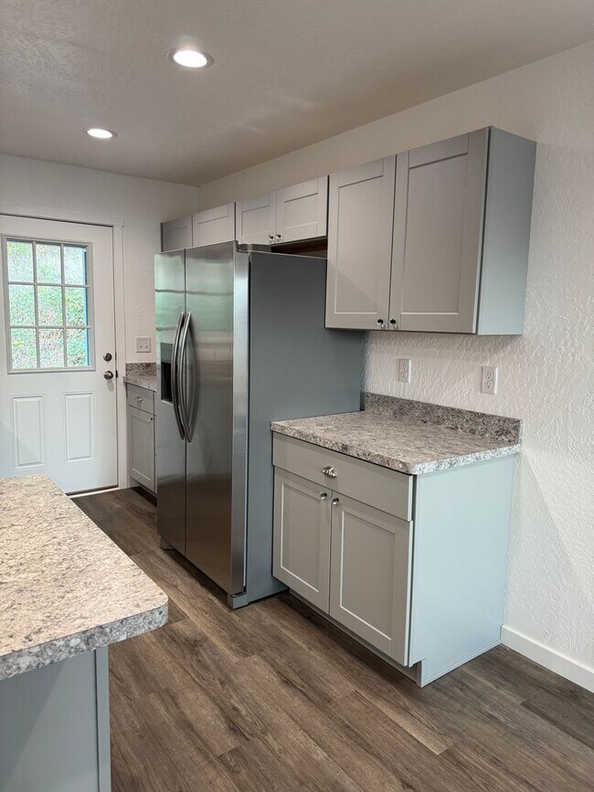 Building Photo - GEAW5