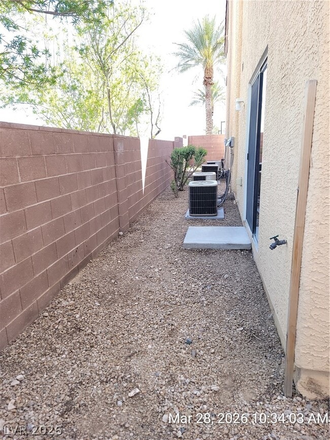 Building Photo - 10516 Soneto Creek Ct