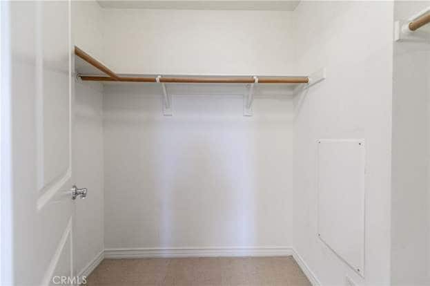 Building Photo - 31 Quartet-