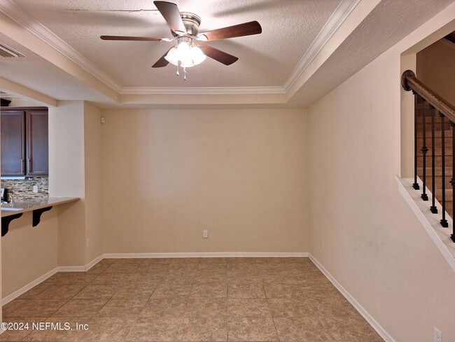 Building Photo - 177 Richmond Dr