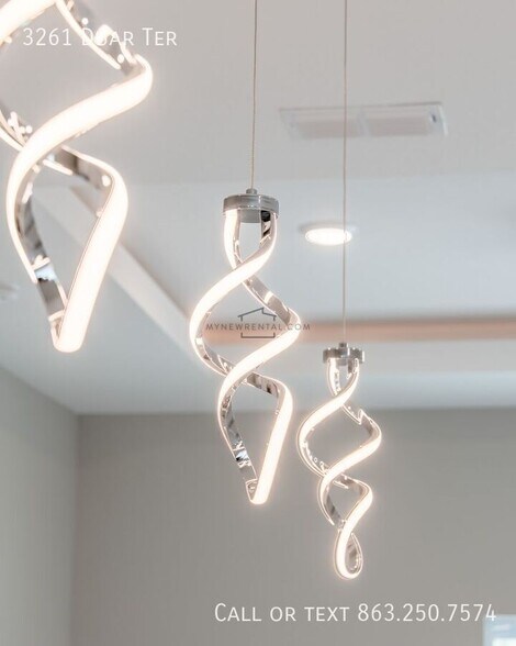 Building Photo - 3261 Duar Terrace