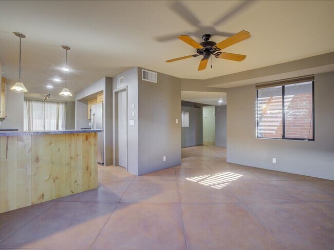 Building Photo - Stunning 4-Bedroom Home with Open Layout & Large Backyard!