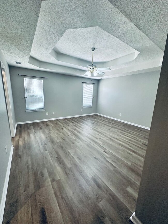 Building Photo - 210 Cumberland Woods Terrace