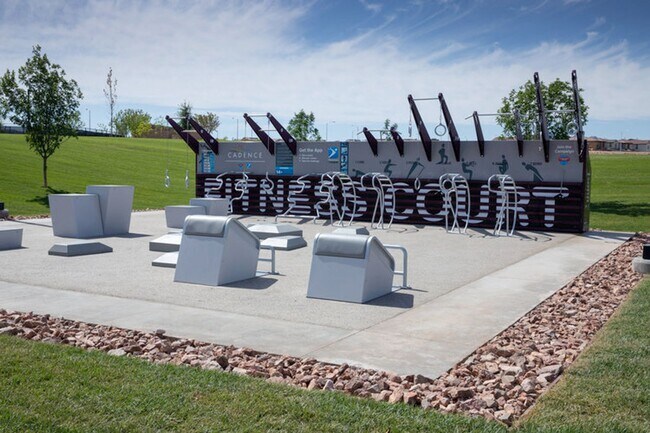 Building Photo - 3 BED 2.5 BATH 2 CAR GARAGE TOWNHOUSE WITH LOFT, COMMUNITY POOL & PARK!