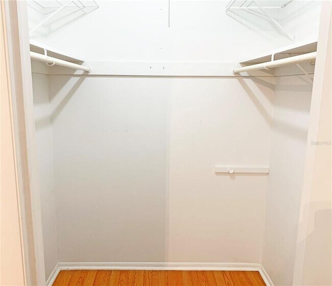 Building Photo - 125 Springwood Cir