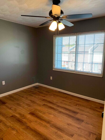 Building Photo - 302 Northwinds Dr