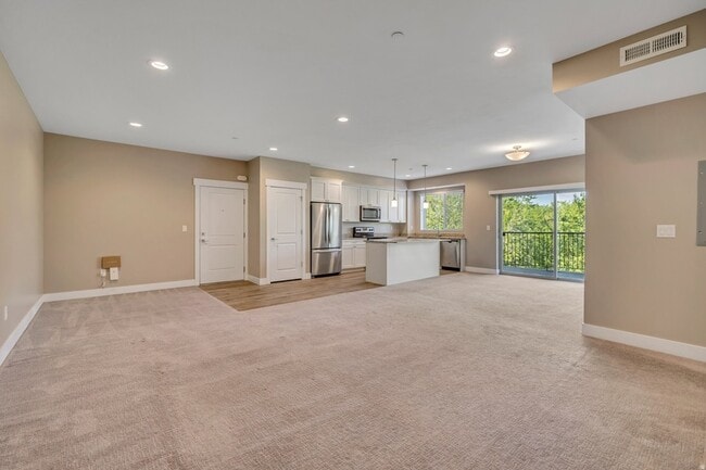 Building Photo - 1225 Wolf Hollow Ln