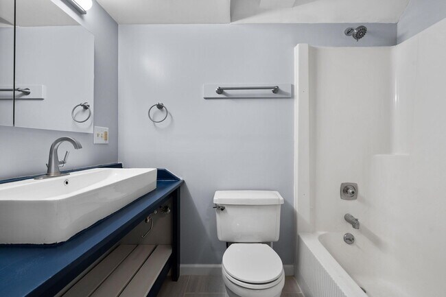 Building Photo - 9434 Neal Rd