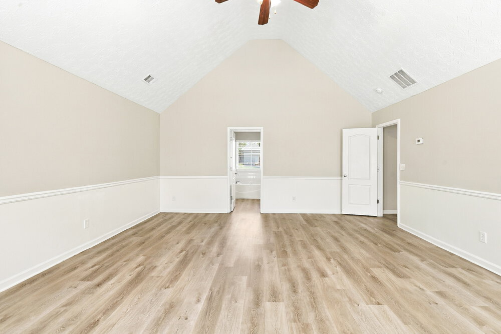 Building Photo - 3750 Georgia Dr