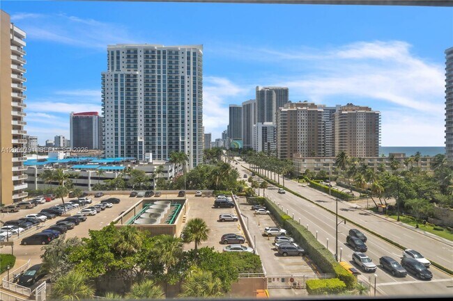 Building Photo - 1985 S Ocean Dr