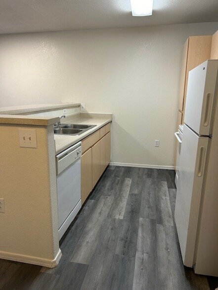 Building Photo - 12350 W Bola Dr