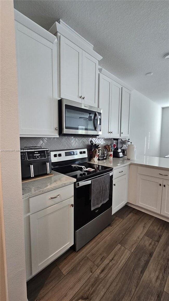 Building Photo - 7798 Clove Hitch Wy