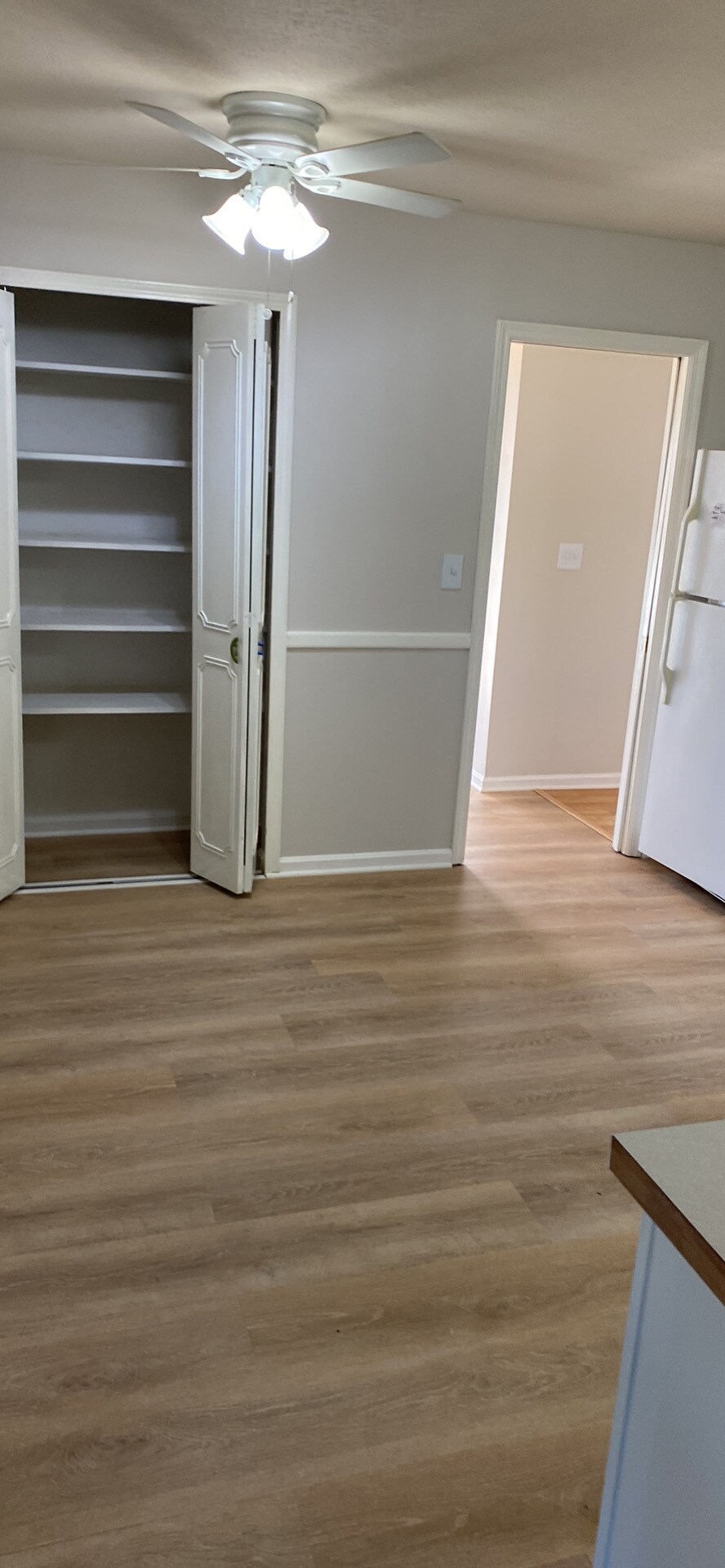 Building Photo - 3113 Pomeroy Dr