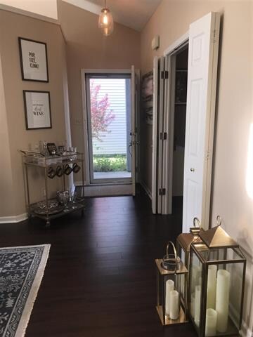 Building Photo - 2249 Sandpiper Ct N