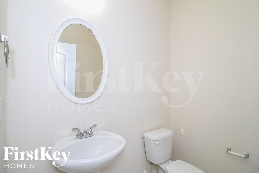 Building Photo - 2957 Victoria Falls Dr