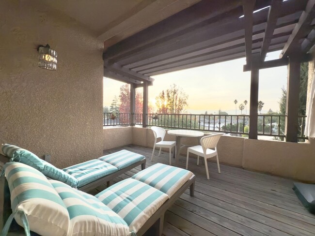 Building Photo - 801 S Winchester Blvd