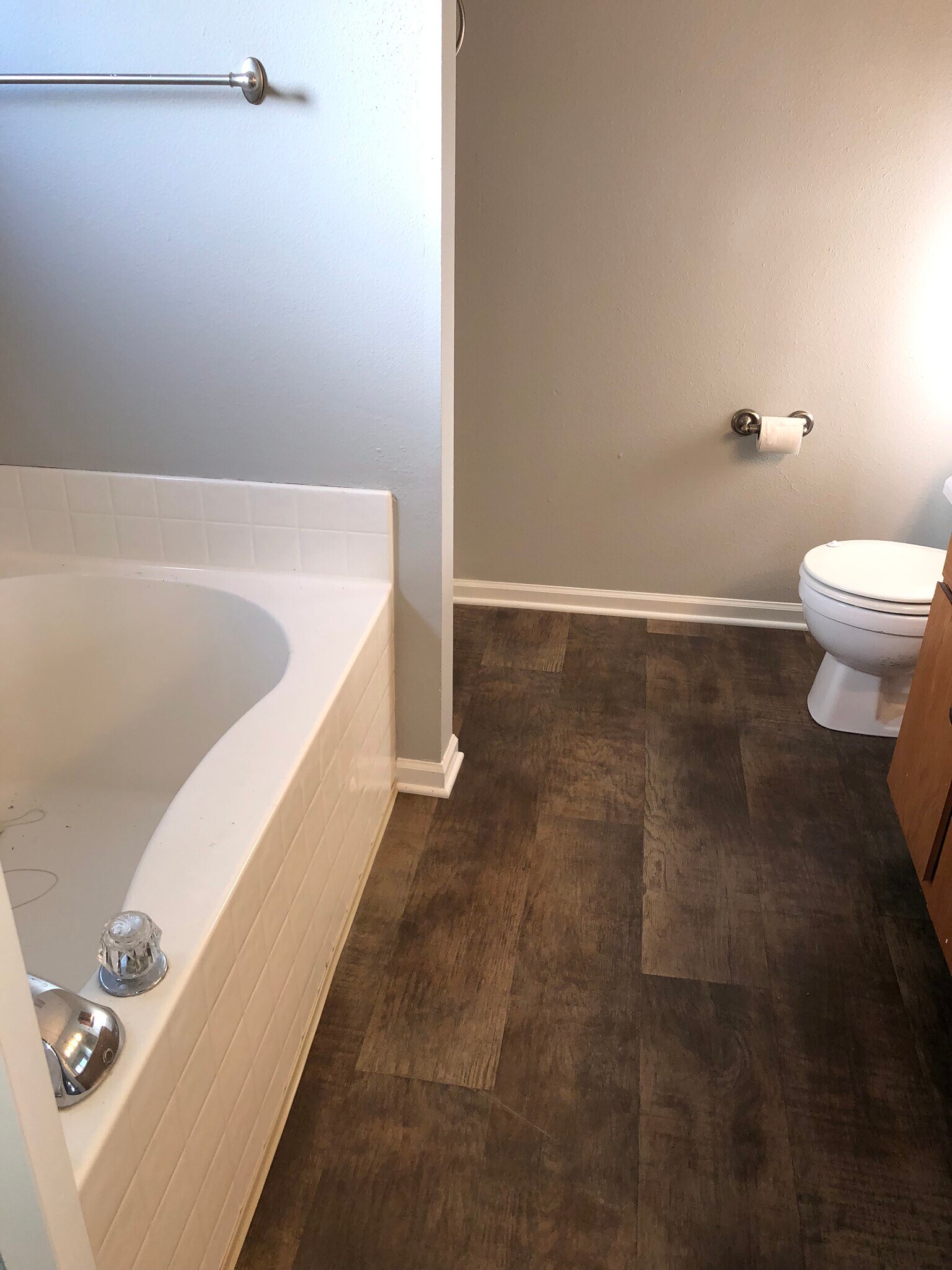 Building Photo - 9661 Trail Dr
