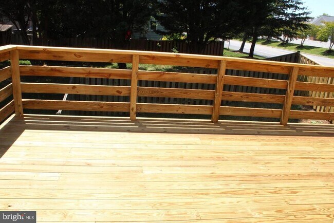 Building Photo - 10742 Brice Ct