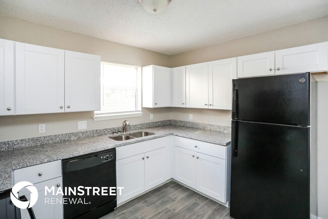 Building Photo - 6409 Stardust Dr S