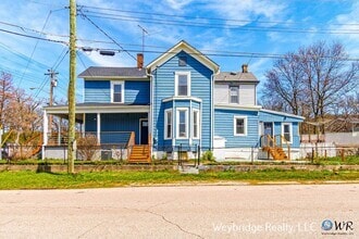 Building Photo - Beautiful, Updated Home in East End near C...