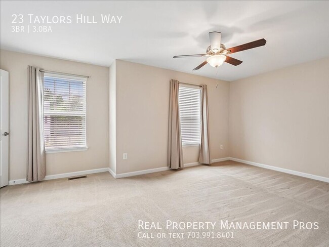 Building Photo - 23 Taylors Hl Wy