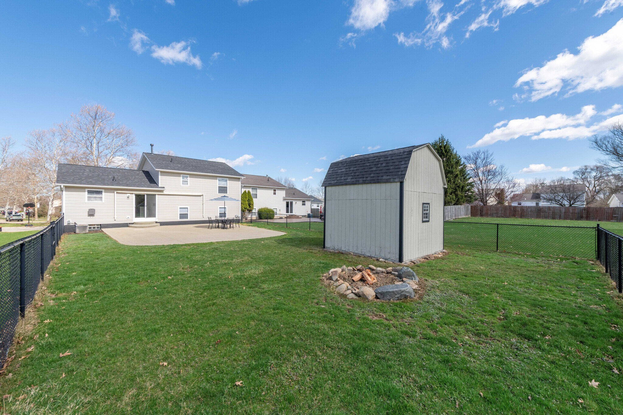 Building Photo - 291 Westgrove Ct