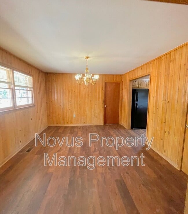 Building Photo - 1379 US-27