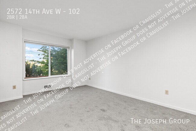 Building Photo - 2572 14th Ave W