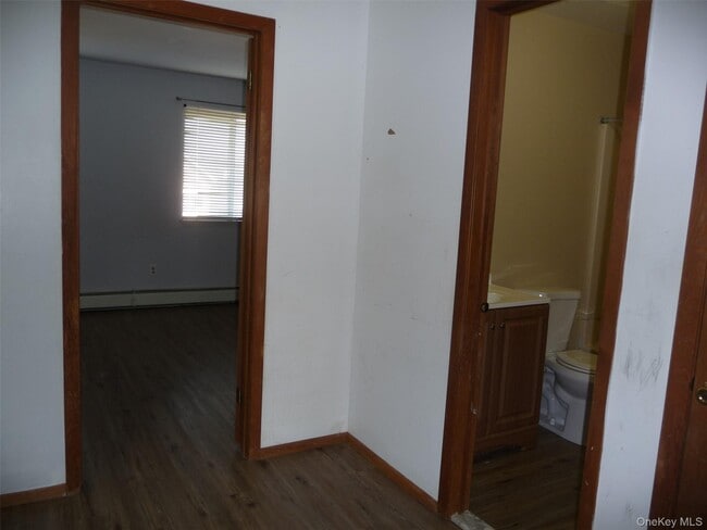 Building Photo - 39 Cedar Ct