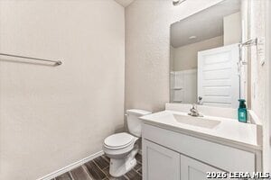 Building Photo - 2521 Ayers Dr