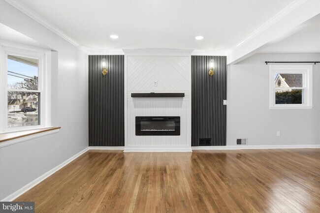 Building Photo - 2 Tekening Way