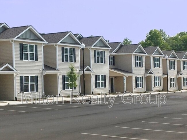 Building Photo - 22 River Stancil Dr