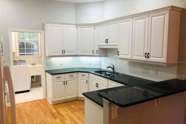 Building Photo - 8946 SW 66th Pl