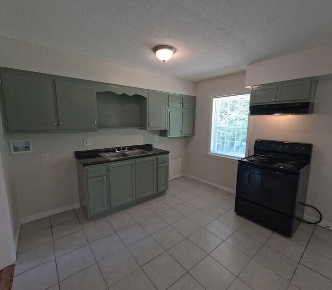 Building Photo - 3487 Overton Crossing St
