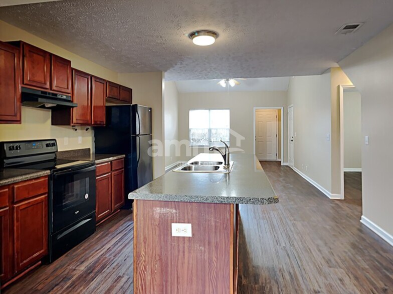 Building Photo - 2721 Apostle Ln