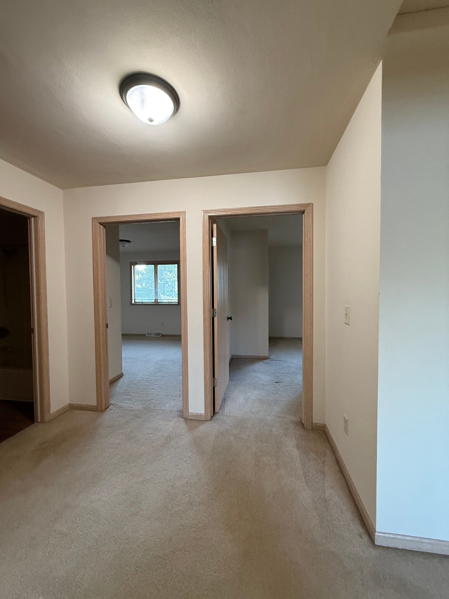 Building Photo - W6867 Sunnyvale Ln