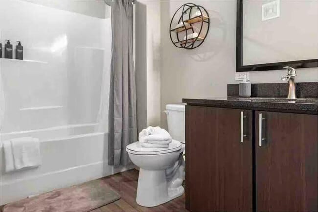 Building Photo - 12800 Corporate Hill Dr