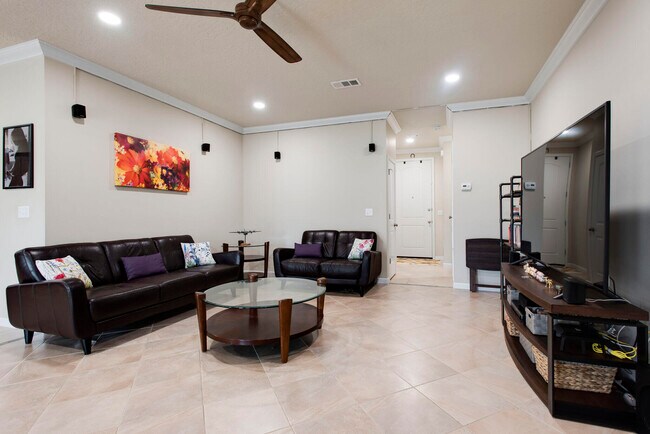 Building Photo - 4600 Hermosa Rd