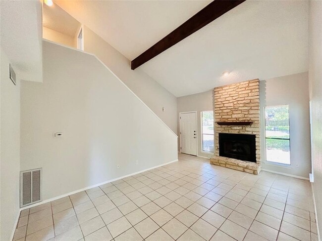 Building Photo - 7001 Winedale Dr